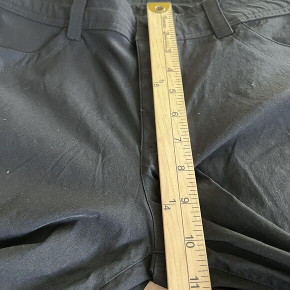 Eddie Bauer Summer Trail Shorts Womens 10 Black Green Cargo Quick Dry Lot‎ of 2 - Picture 13 of 14